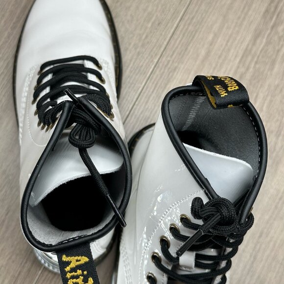Dr. Martens Boots Sz W7 M6 Zavala 8 Eyelet Combat Platform Patent Leather White - Picture 10 of 12